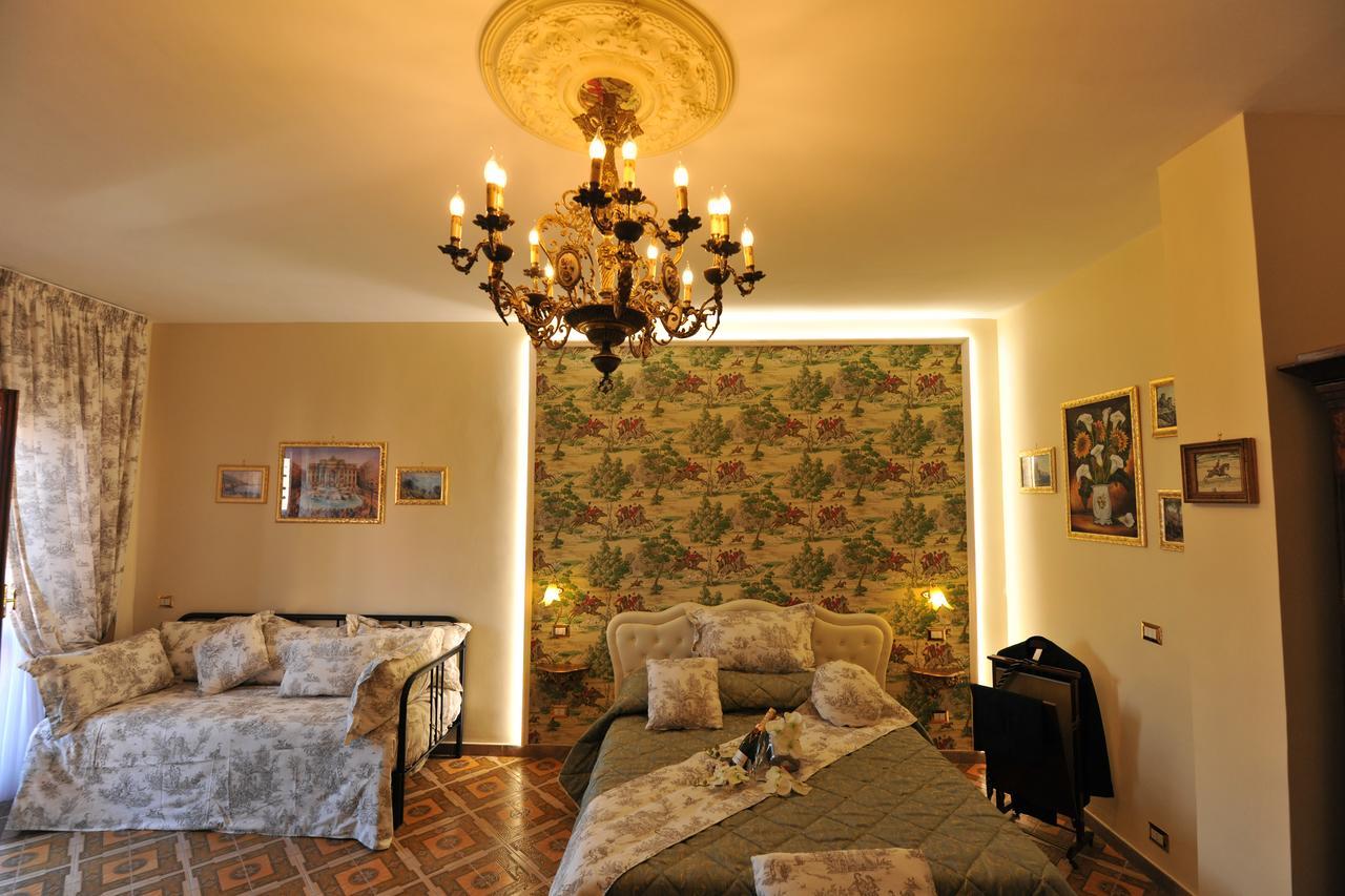 B&B Le Cycas Castellammare di Stabia Bagian luar foto